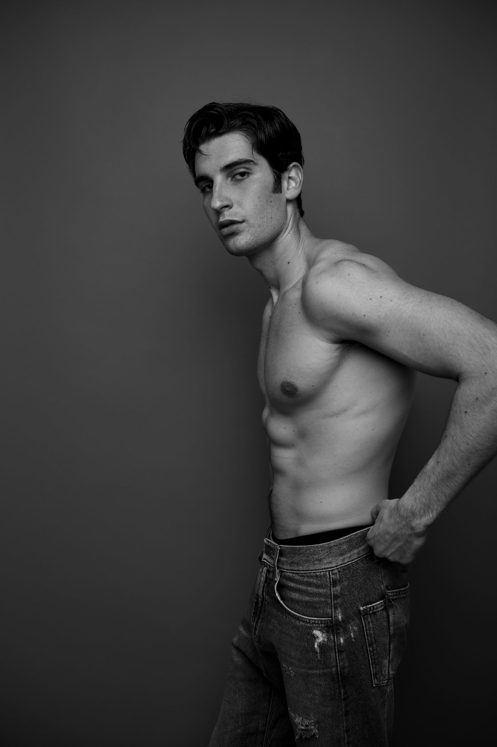 DIONISIS KAPOURANIS - No Limits Models Agency