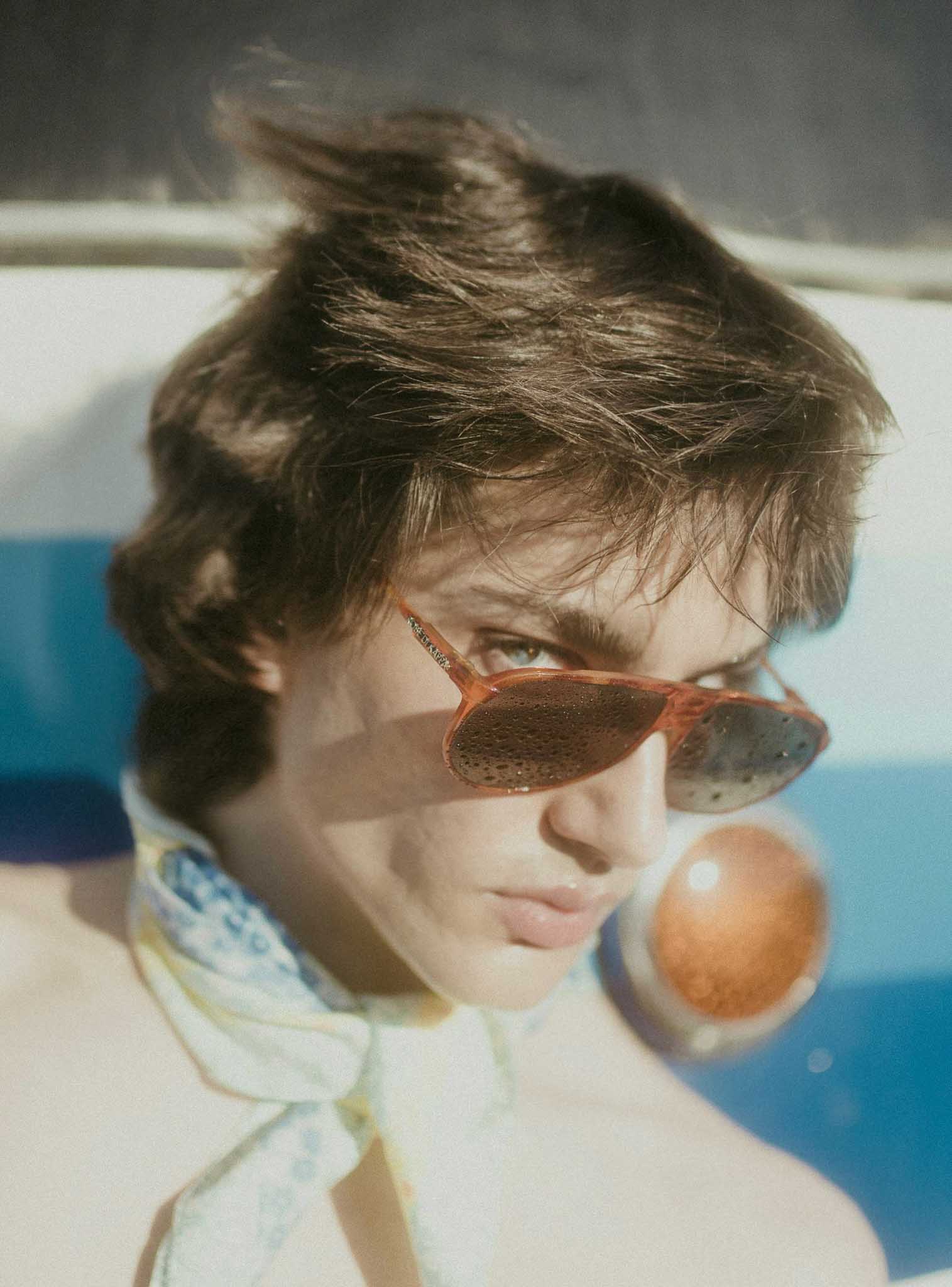 2-geeo-g-main-book-no-limits-models-agency