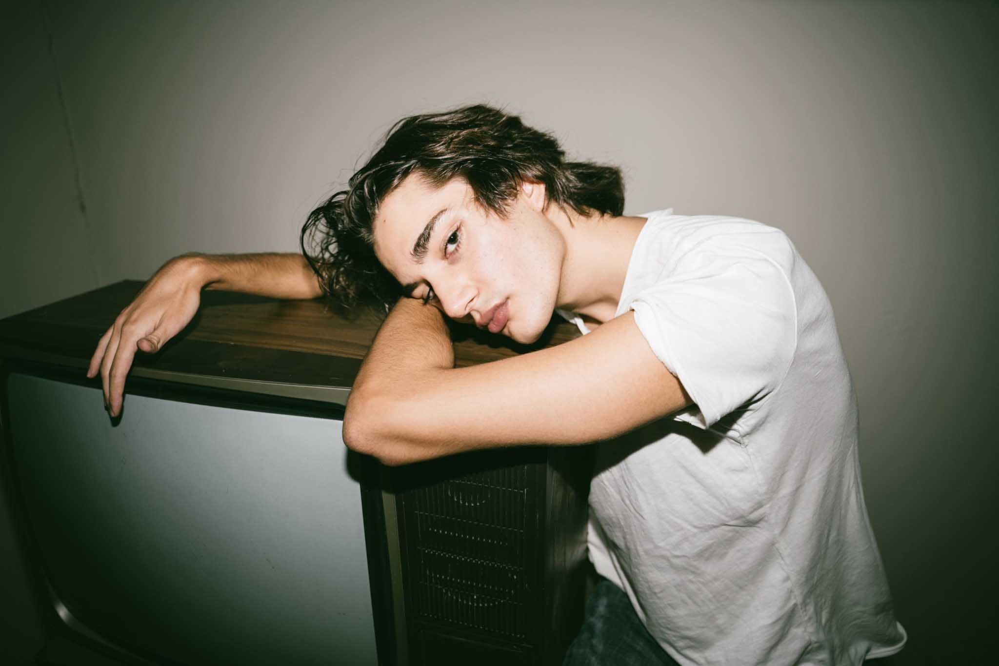 35-geeo-g-main-book-no-limits-models-agency