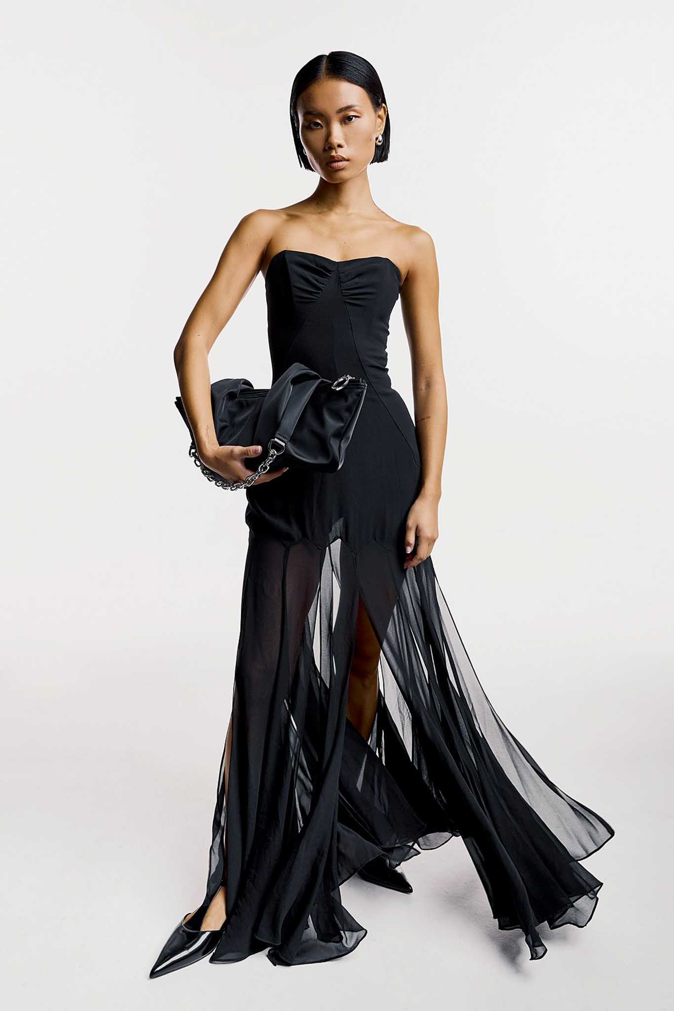 5-ifan-l-main-book-no-limits-models-agency