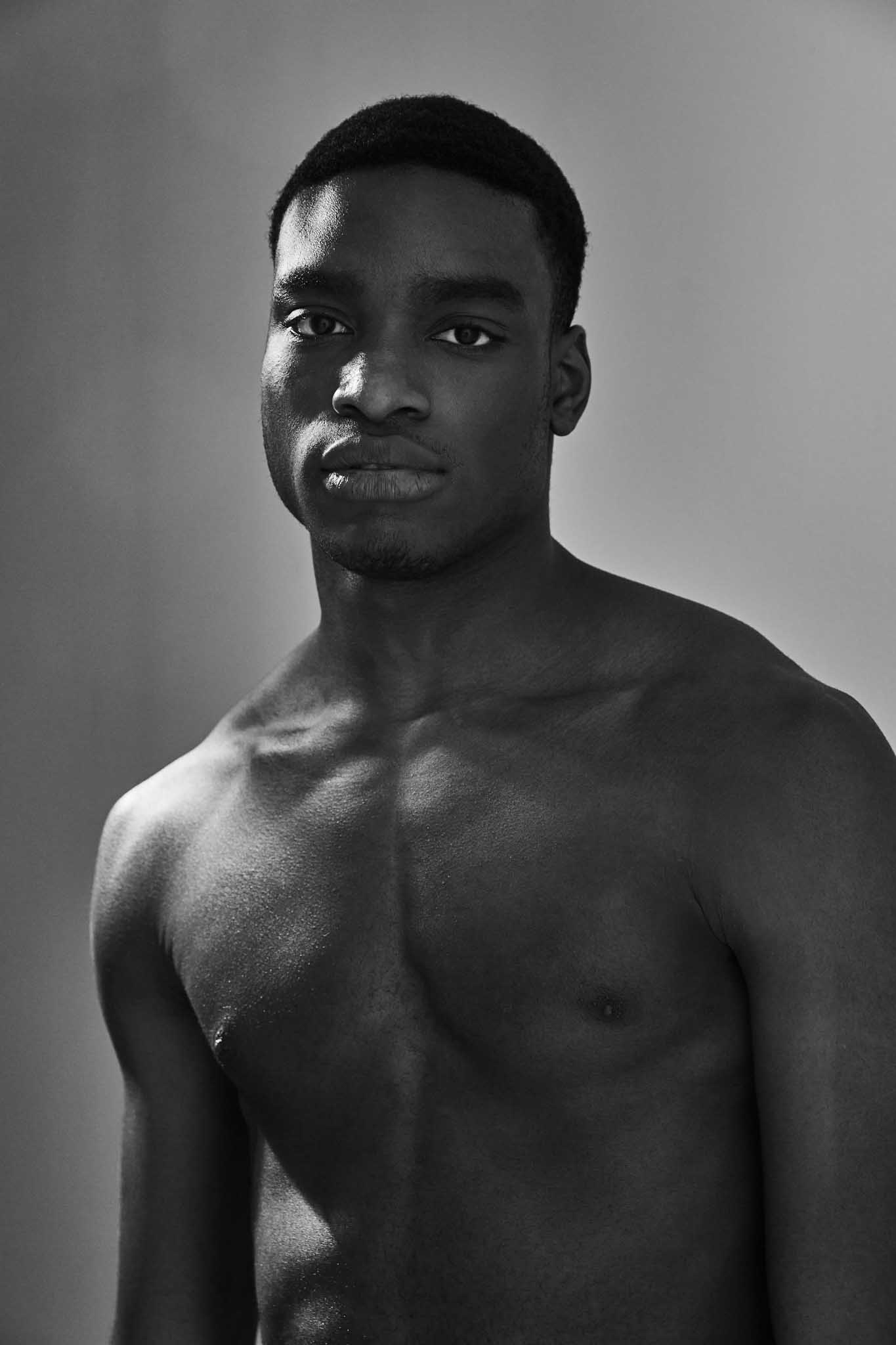 THEONIKOS IYAGBOR No limits models