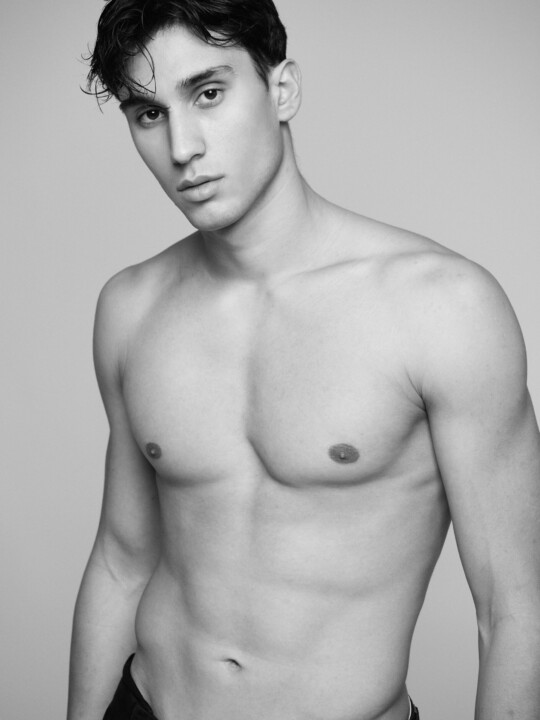 Thodoris Lambiris No Limits Models