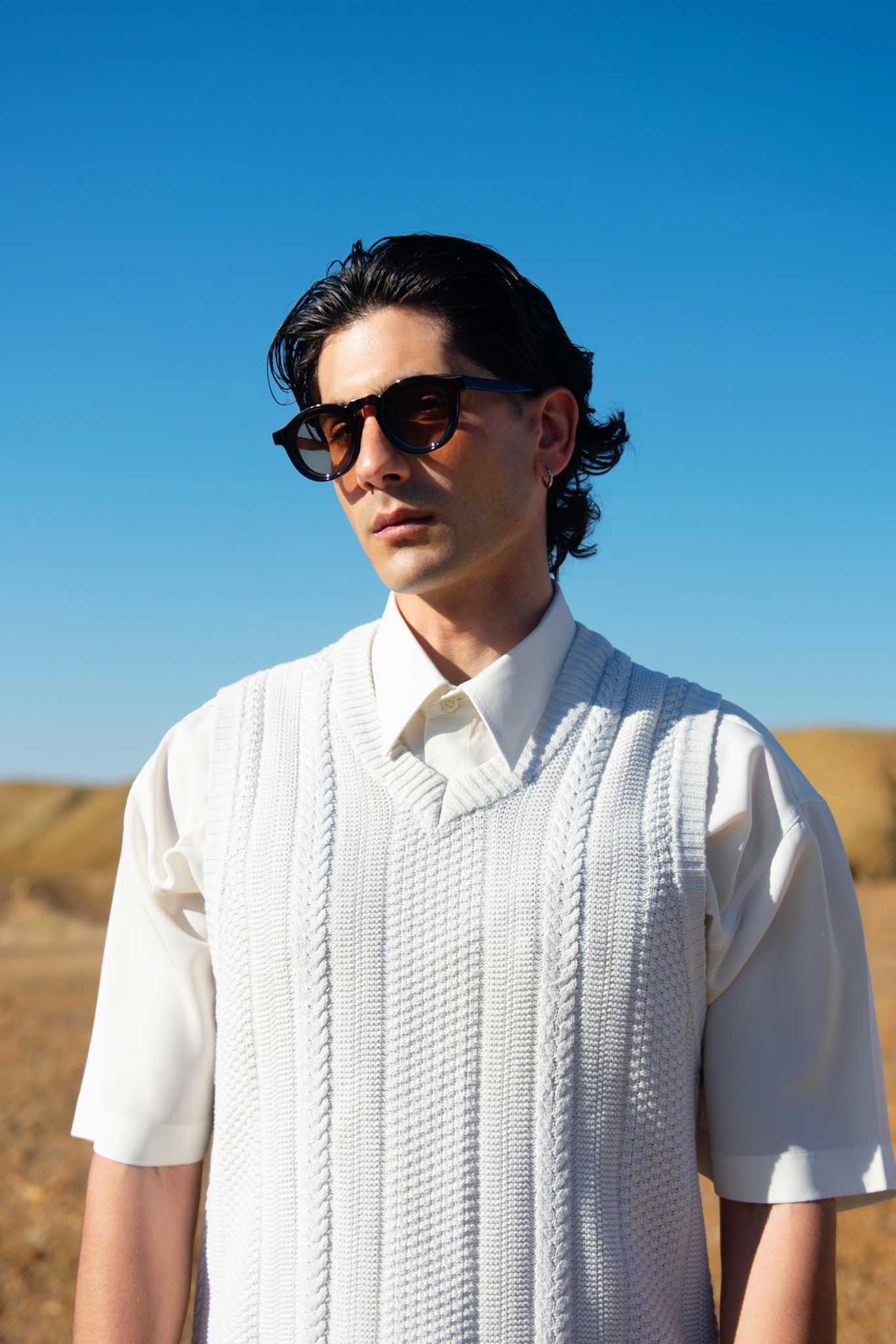 Theodoros Tollou no limits models