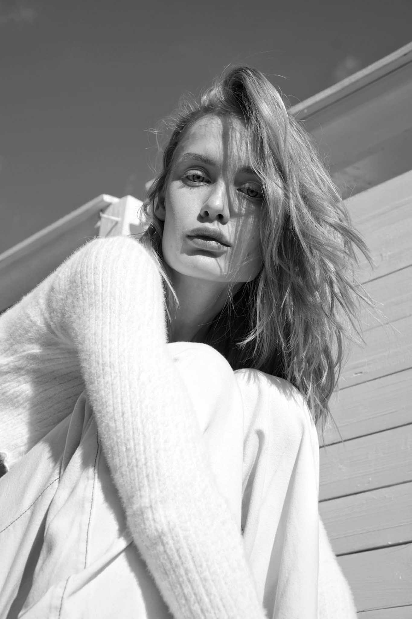 Eva Voitova No Limits Models